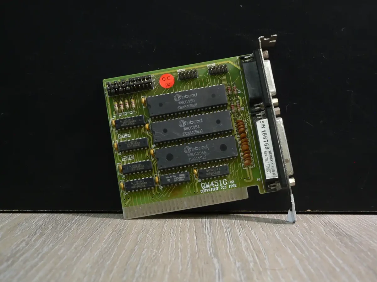 8 BIT MULTI I/O kártya 2 soros / 1 párhuzamos / 1 game porttal - Image 1