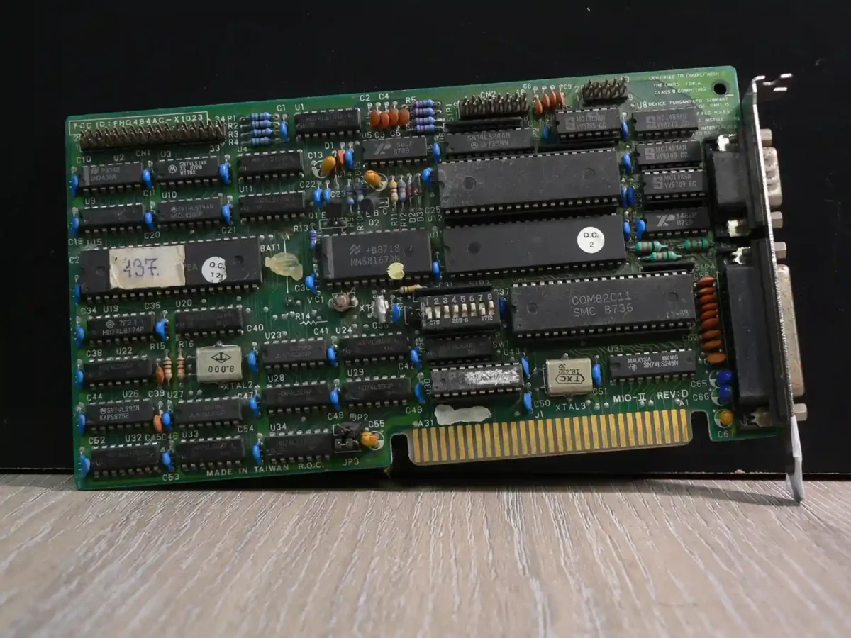 8 BIT MULTI I/O kártya 2 soros / 1 párhuzamos / 1 game porttal, RTC-vel és floppy vezérlővel - Image 1