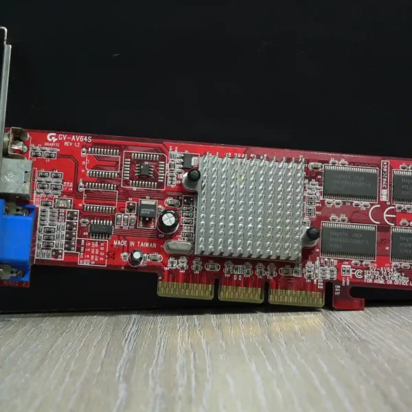 Gigabyte GV-AV64S Ati Radeon VE