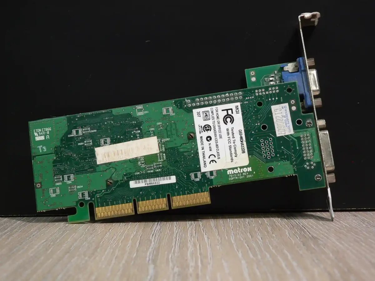 Matrox Millennium G550 VGA-DVI - Image 2