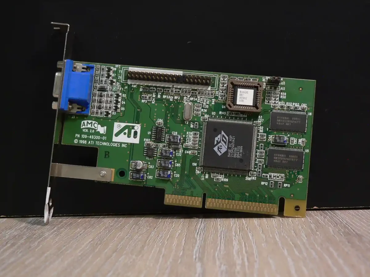 ATI Rage IIC AGP - Image 1