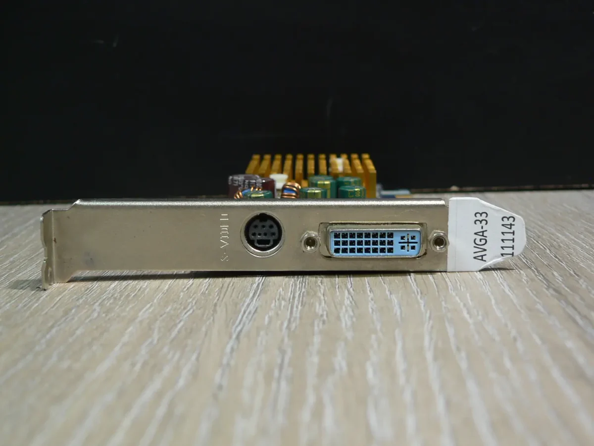 Gigabyte GV-N62256DP2-RH - Image 3