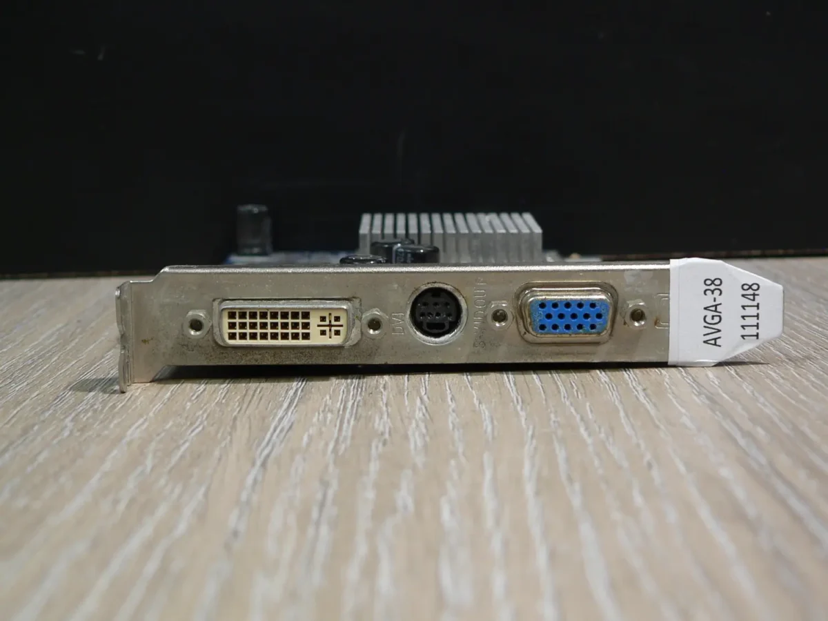 Gigabyte GV-R955256D - Image 3