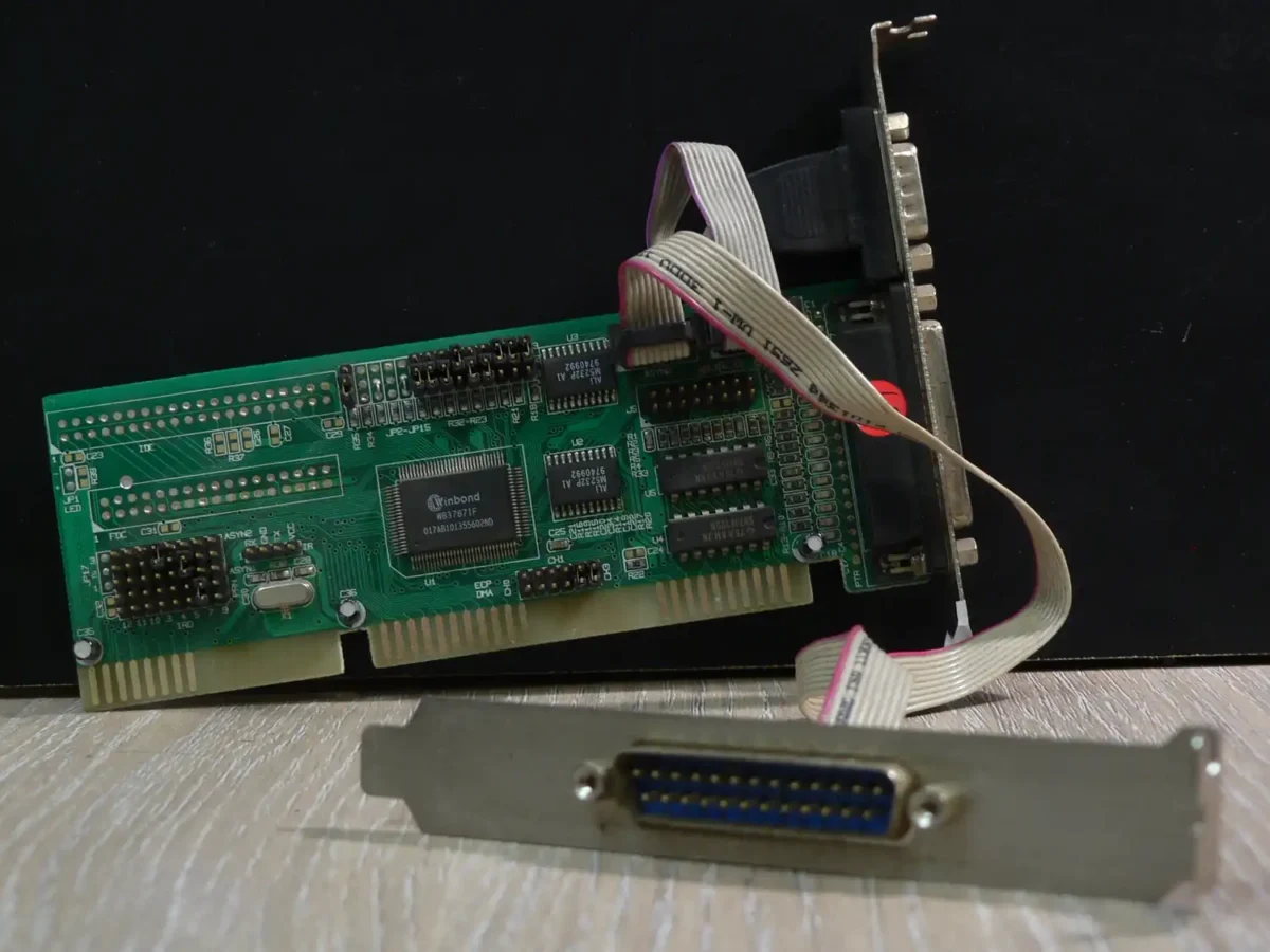 Winbond W83787IF ISA kivezető Kártya + kivezetések - Image 1