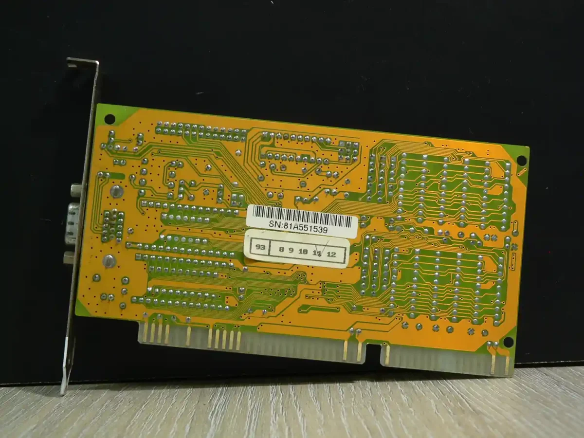 UMC UM85C408AF 512kB - Image 2