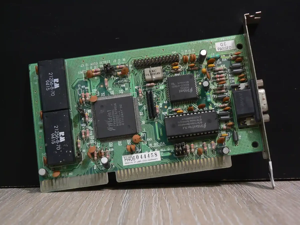 Trident TVGA9000C 512kB - Image 1