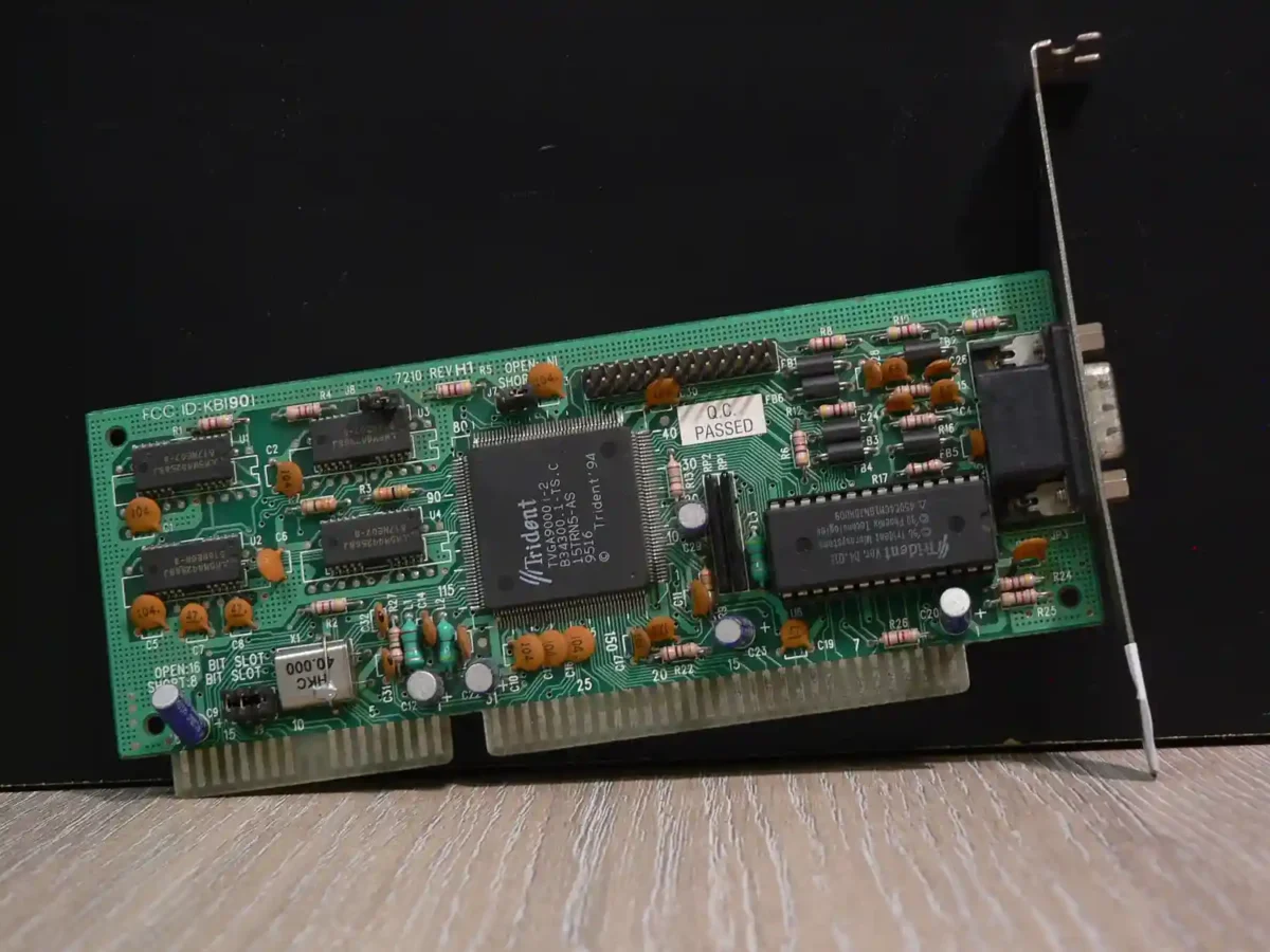 Trident TVGA9000i-2 512kB - Image 1