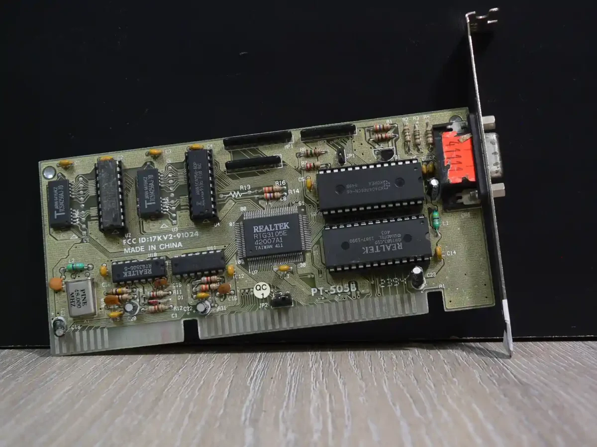 Realtek RTG3105E 512kB - Image 1