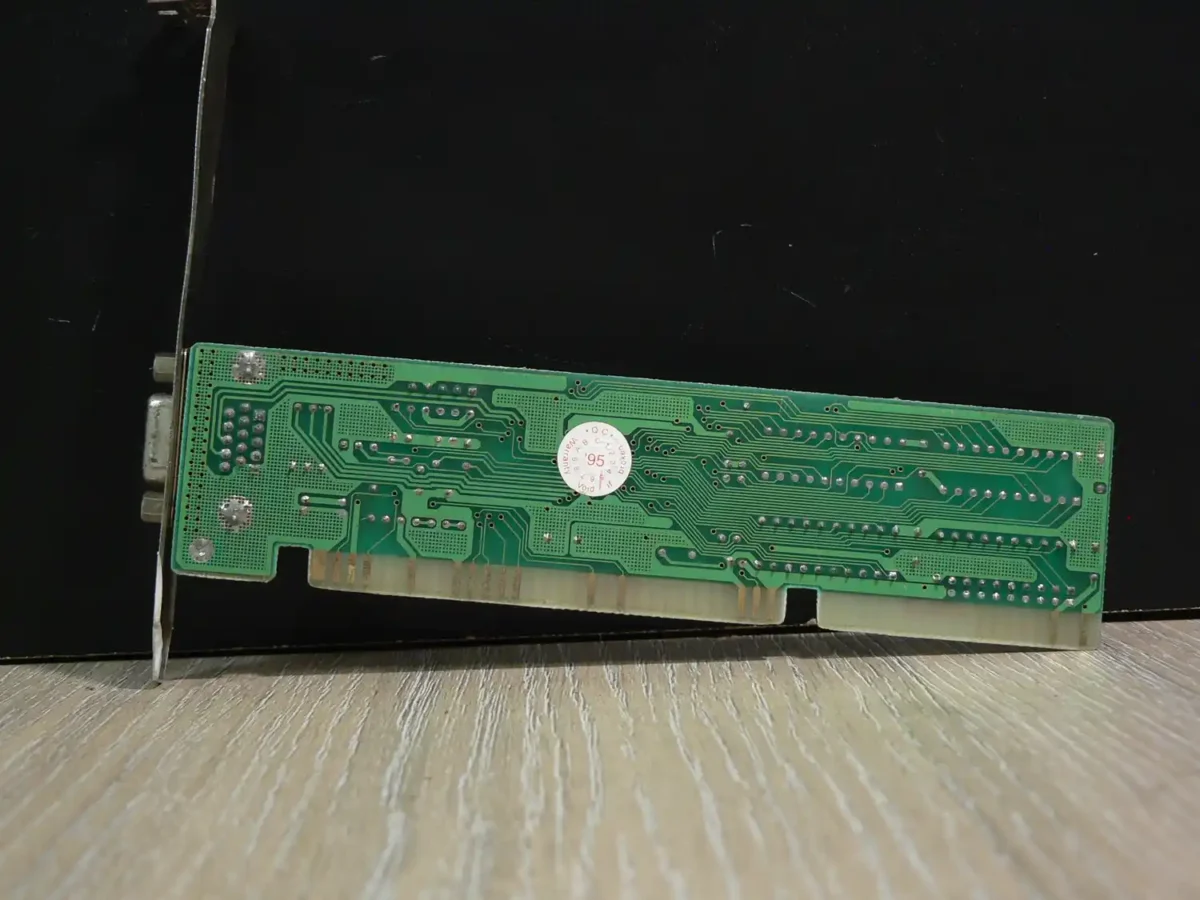 Realtek RTG3105iEH 512kB - Image 2