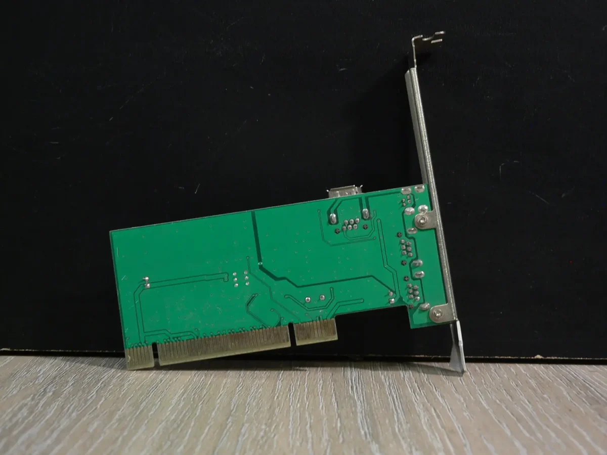 PCI FireWire vezérlőkártya (3 portos) - Image 2