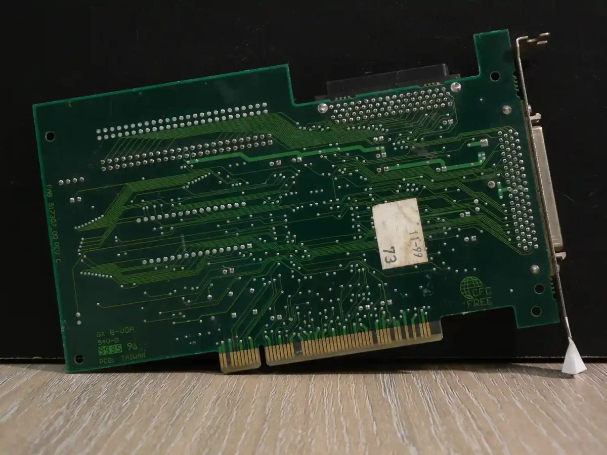 PCI SCSI vezérlő Adaptec AHA-2940UW - Image 2