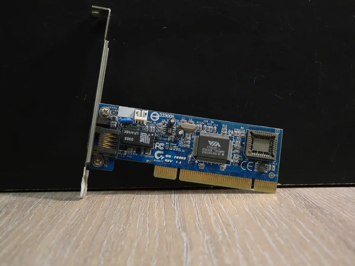 Gigabyte GN-FE605 (VIA VT6105 L) PCI Hálózati kártya - Image 1