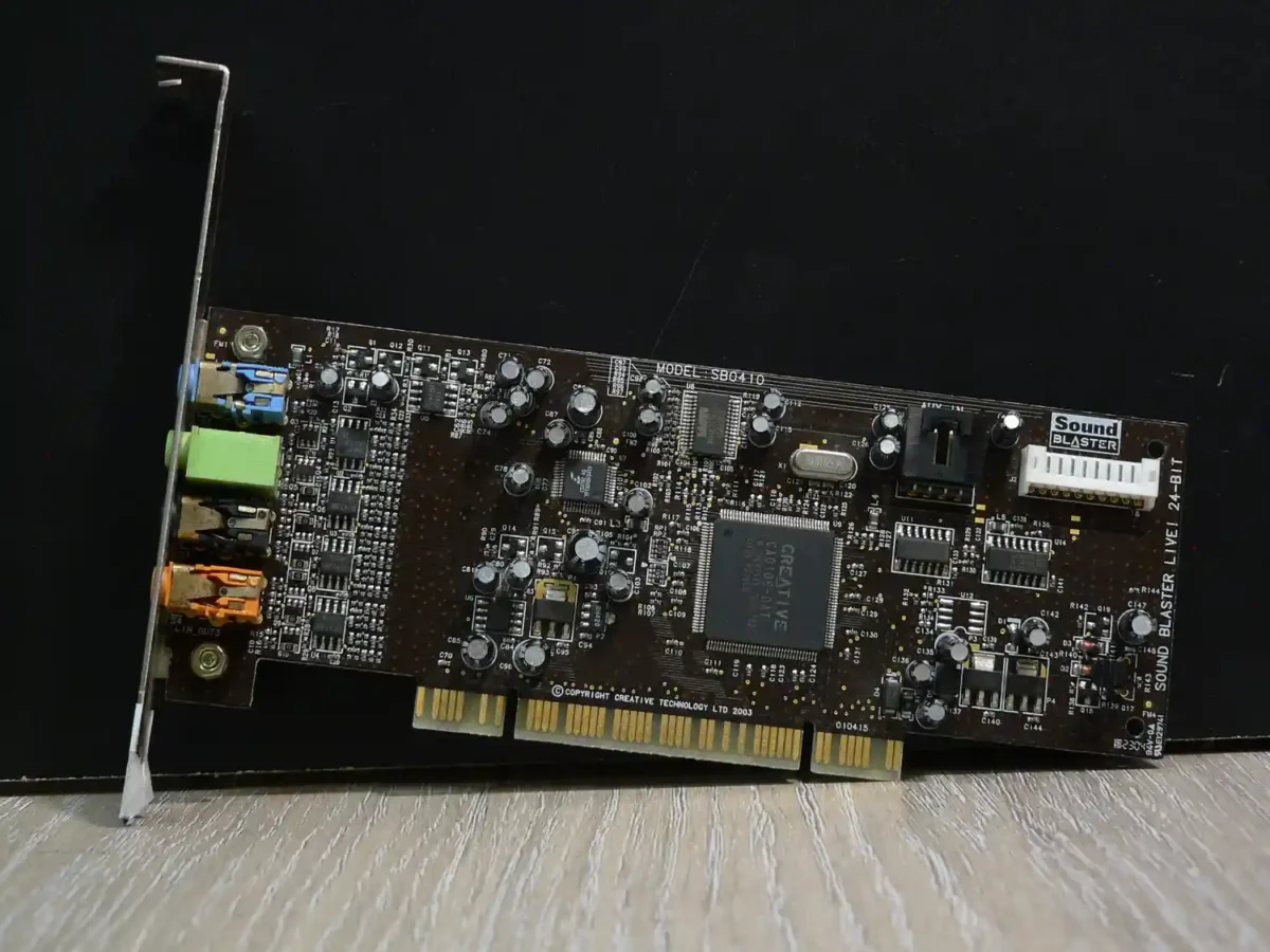 PHANG-25-1 Creative Sound Blaster Live! 24-BIT SB0410 PCI Hangkártya - Image 1