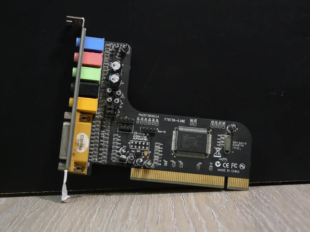 C-Media CMI8738 PCI Hangkártya - Image 1