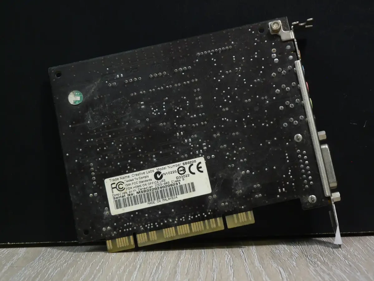 Sound Blaster Live! 5.1 Digital SB0220 PCI Hangkártya - Image 2