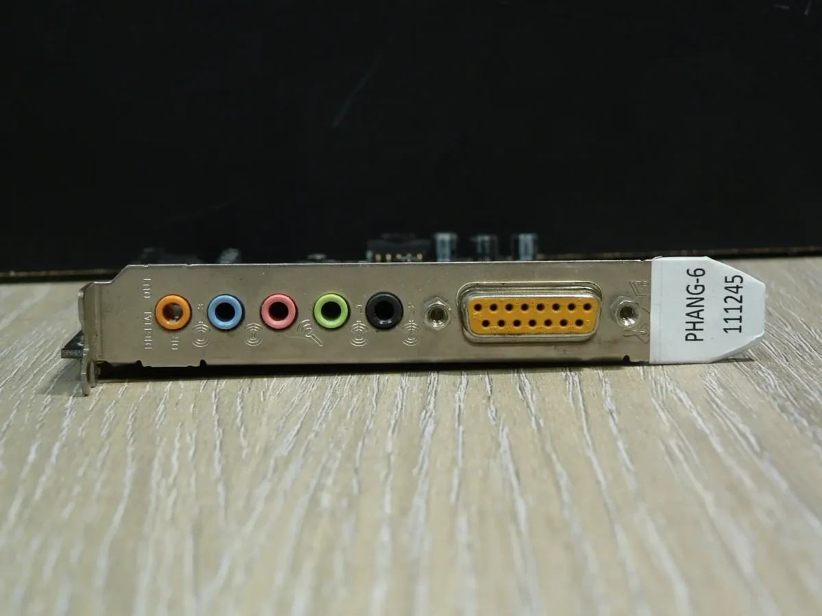 Sound Blaster Live! 5.1 Digital SB0220 PCI Hangkártya - Image 3