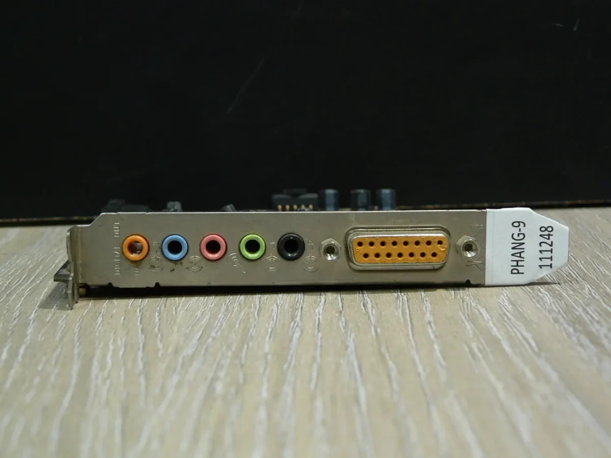 Sound Blaster Live! 5.1 Digital SB0220 PCI Hangkártya - Image 3