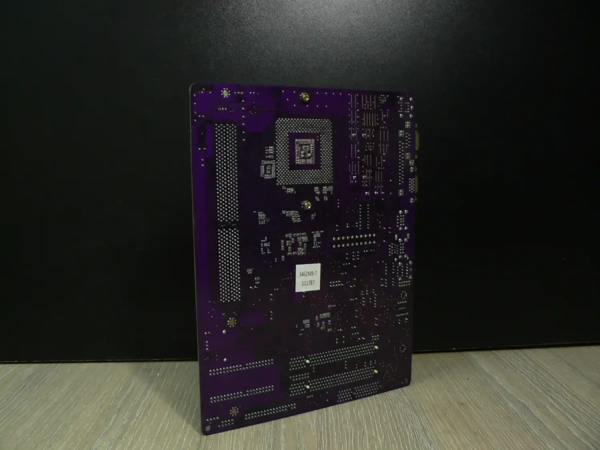 ECS K7SOM+ V:7.5C Socket A/462 Alaplap (B kategória, korrodált hátlapi kivezetések) - Image 2