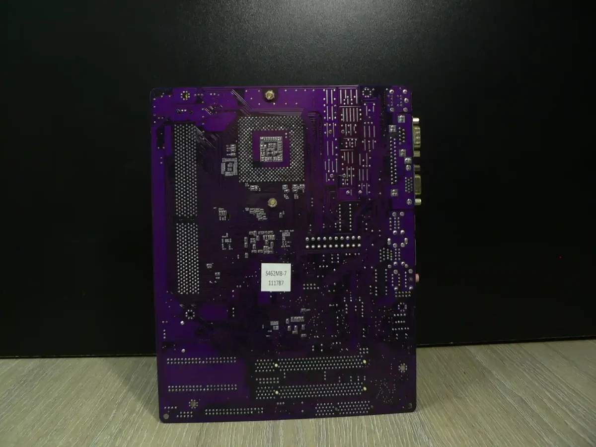 ECS K7SOM+ V:7.5C Socket A/462 Alaplap (B kategória, korrodált hátlapi kivezetések) - Image 4