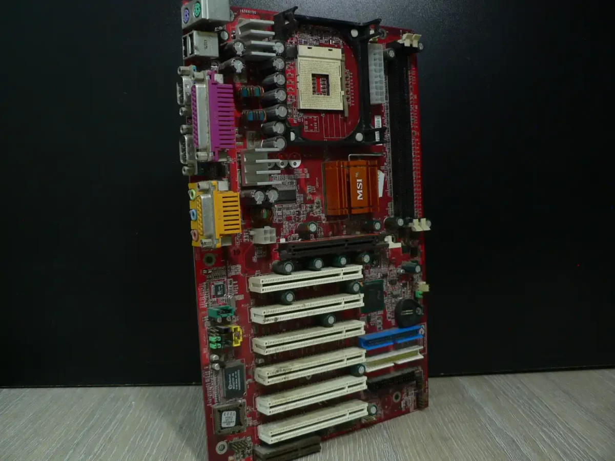 845 Ultra-C VER:1 MS-6566 478 Alaplap (A- kategória) - Image 1