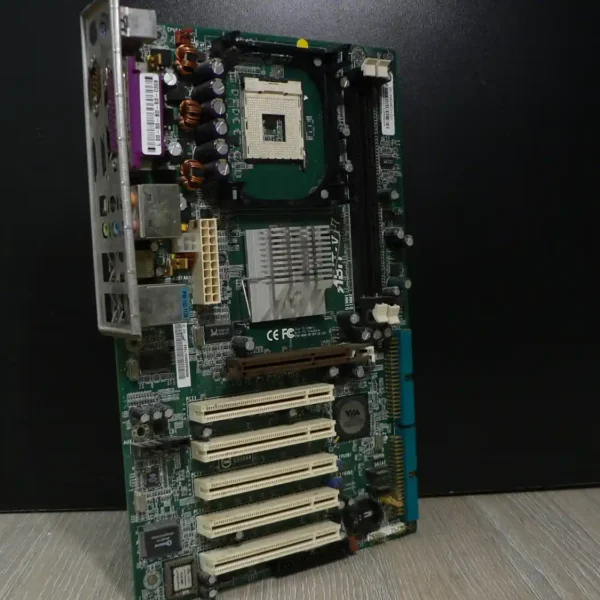 ABIT-VI7 478 Alaplap + Hátlap/IO-Shield (B kategória, korrodált hátlapi kivezetések)