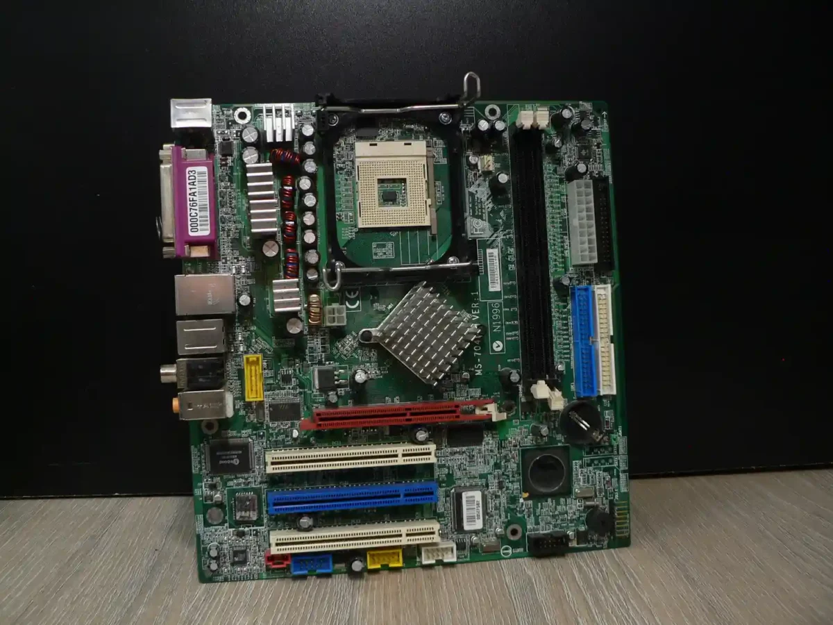 MSI MS-7042 VER:1 478 Alaplap - Image 3