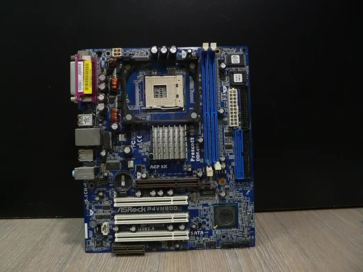 ASRock P4VM800 478 Alaplap + Hátlap/IO-Shield (B kategória, korrodált hátlapi kivezetések) - Image 3