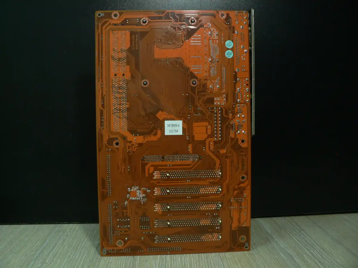 ABIT-IS7-V 478 Alaplap + Hátlap/IO-Shield - Image 4