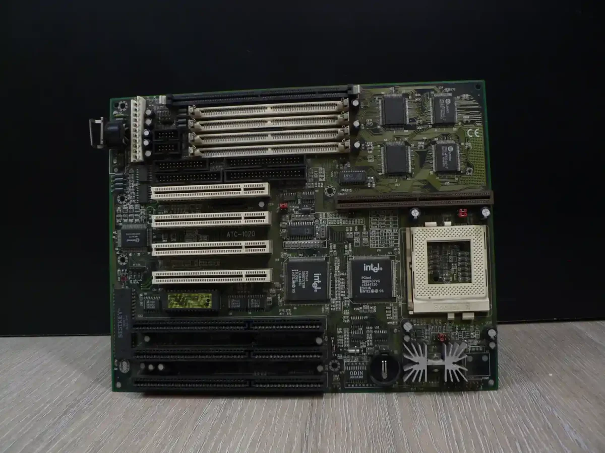 A-Trend ATC-1020 Socket 7 Alaplap - Image 3