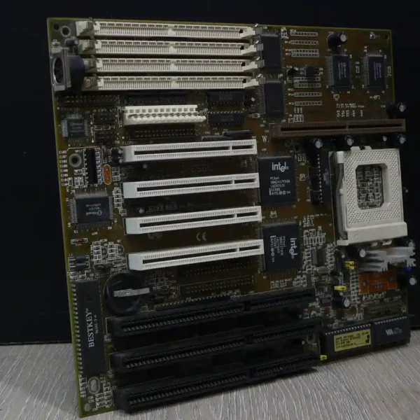 Intel 430VX Socket 7 Alaplap