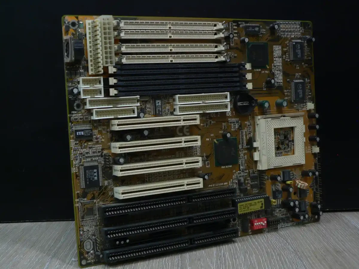 ZIDA 5SVA VER: 1.2 Socket 7 Alaplap - Image 1