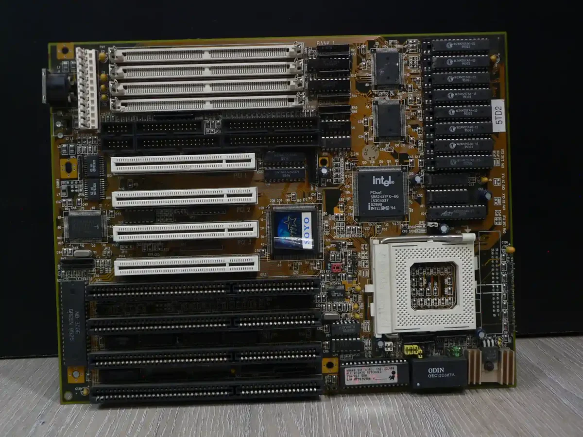 Soltek SL-54A2 Socket 7 Alaplap (B kategória) - Image 3