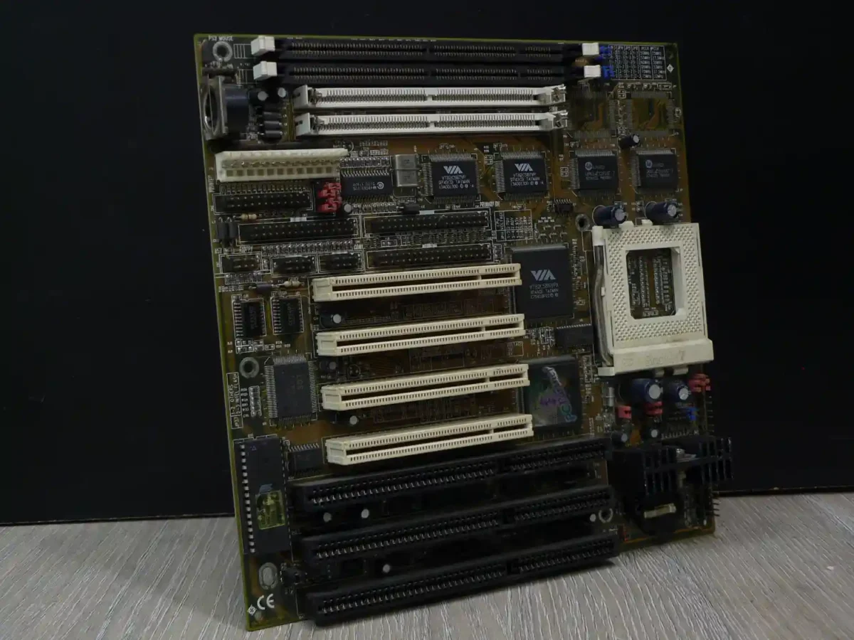 PCPartner VIB800DS Socket 7 Alaplap - Image 1