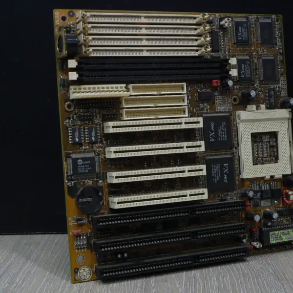 Intel Socket 7 Alaplap