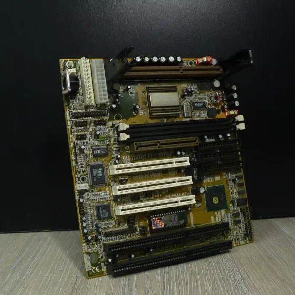 PCPartner LXB843D Slot 1 Alaplap