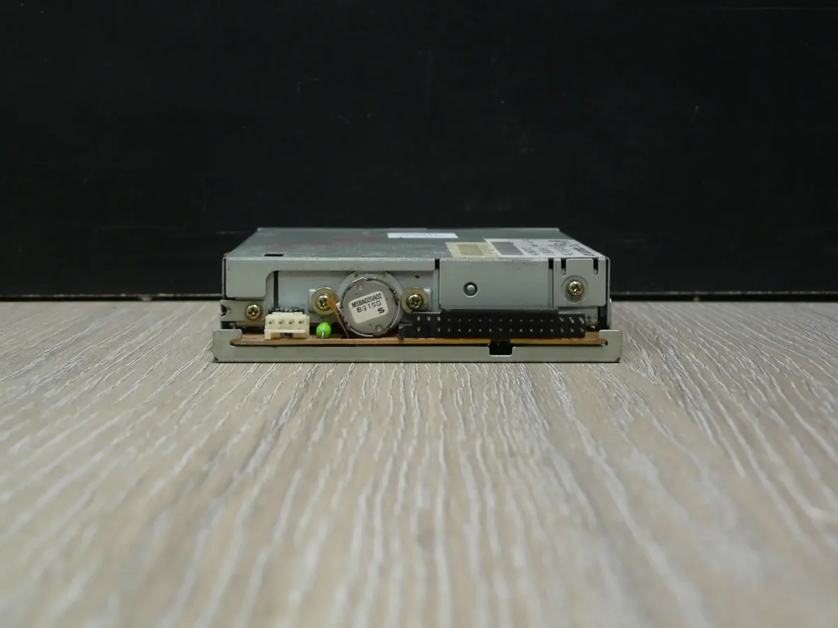 Alps Electric DF354H069A 3,5" 1,44MB Floppy Meghajtó - Image 4