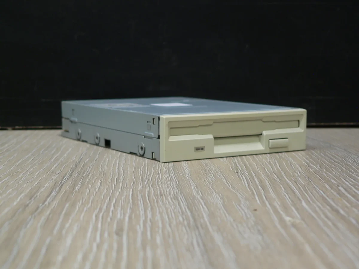 SONY MPF920 3,5" 1,44MB Floppy Meghajtó - Image 1