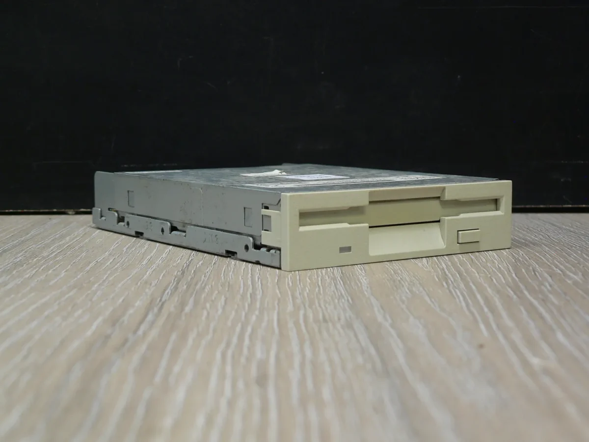 35FDD-14-1 NEC FD1231H 3,5" 1,44MB Floppy Meghajtó - Image 1