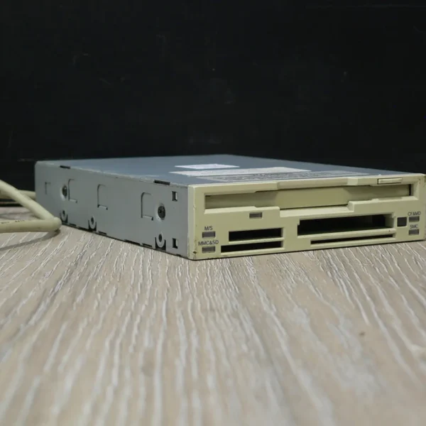 SAMSUNG FMD7501NHQ1 3,5" 1,44MB Floppy Meghajtó + Kártya olvasó