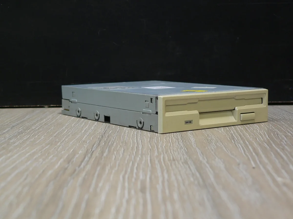 SONY MPF920 3,5" 1,44MB Floppy Meghajtó - Image 1