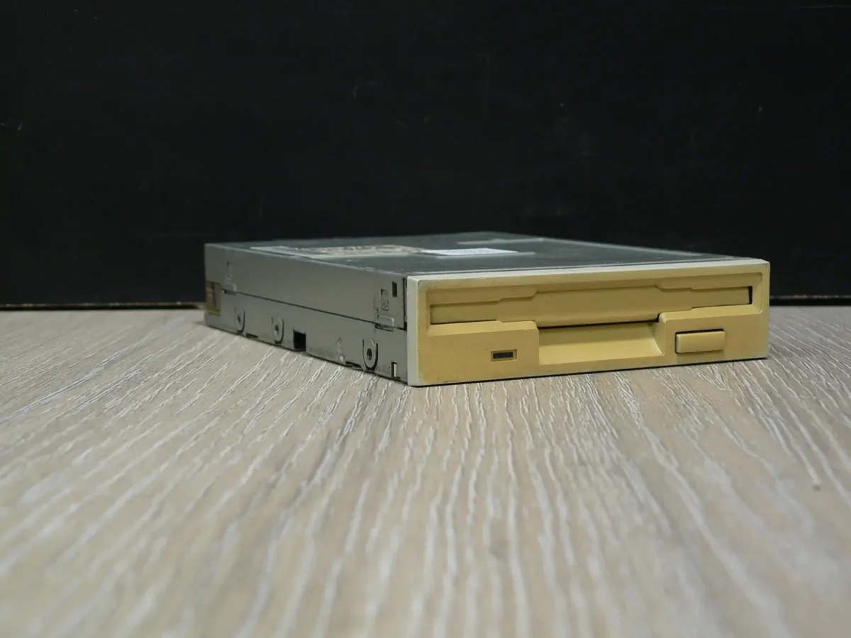 SONY MPF920-D 3,5" 1,44MB Floppy Meghajtó - Image 1