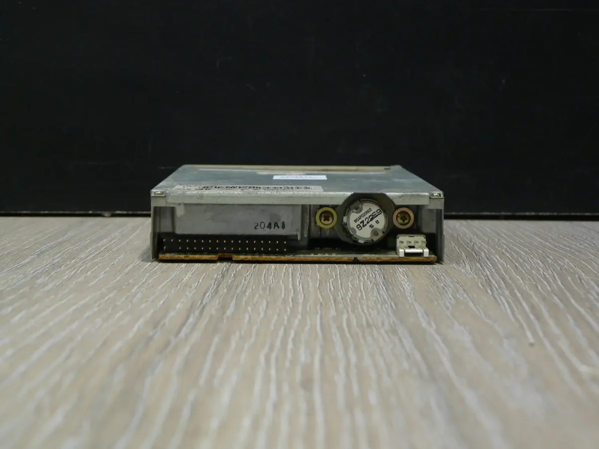 Panasonic JU-257A606P 3,5" 1,44MB Floppy Meghajtó - Image 4