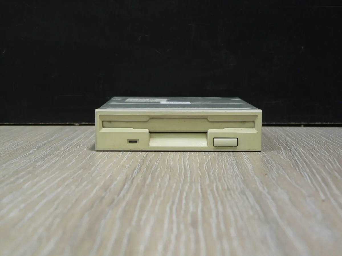 SONY MPF520-1 3,5" 1,44MB Floppy Meghajtó - Image 2
