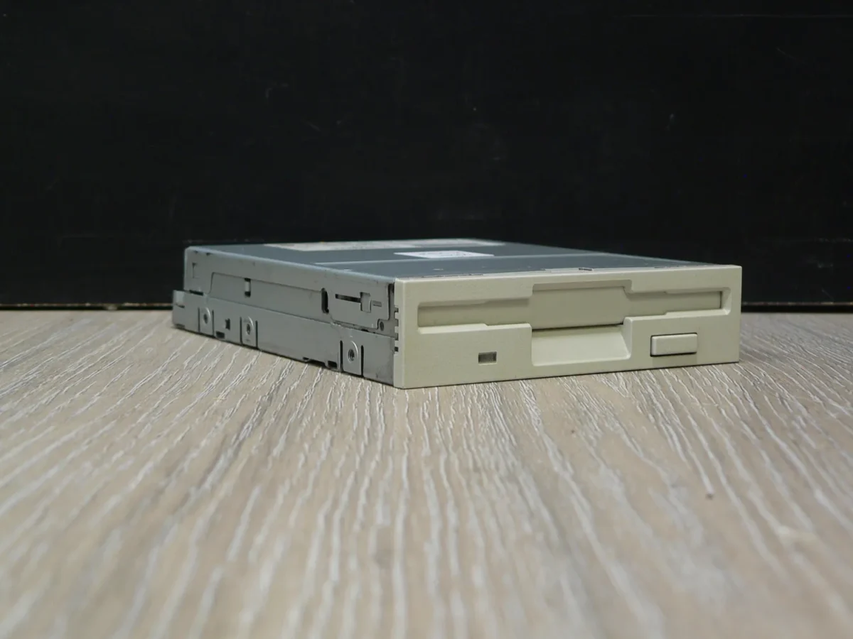 35FDD-34-1 Alps Electric DF354H090F 3,5" 1,44MB Floppy Meghajtó - Image 1