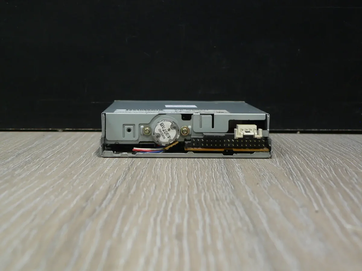 Alps Electric DF354H090F 3,5" 1,44MB Floppy Meghajtó - Image 4