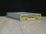 SAMSUNG SFD-321D REV:F 3,5" 1,44MB Floppy Meghajtó