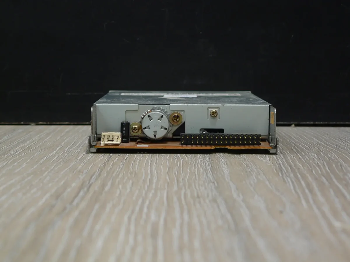 NEC FD1231H 3,5" 1,44MB Floppy Meghajtó - Image 4