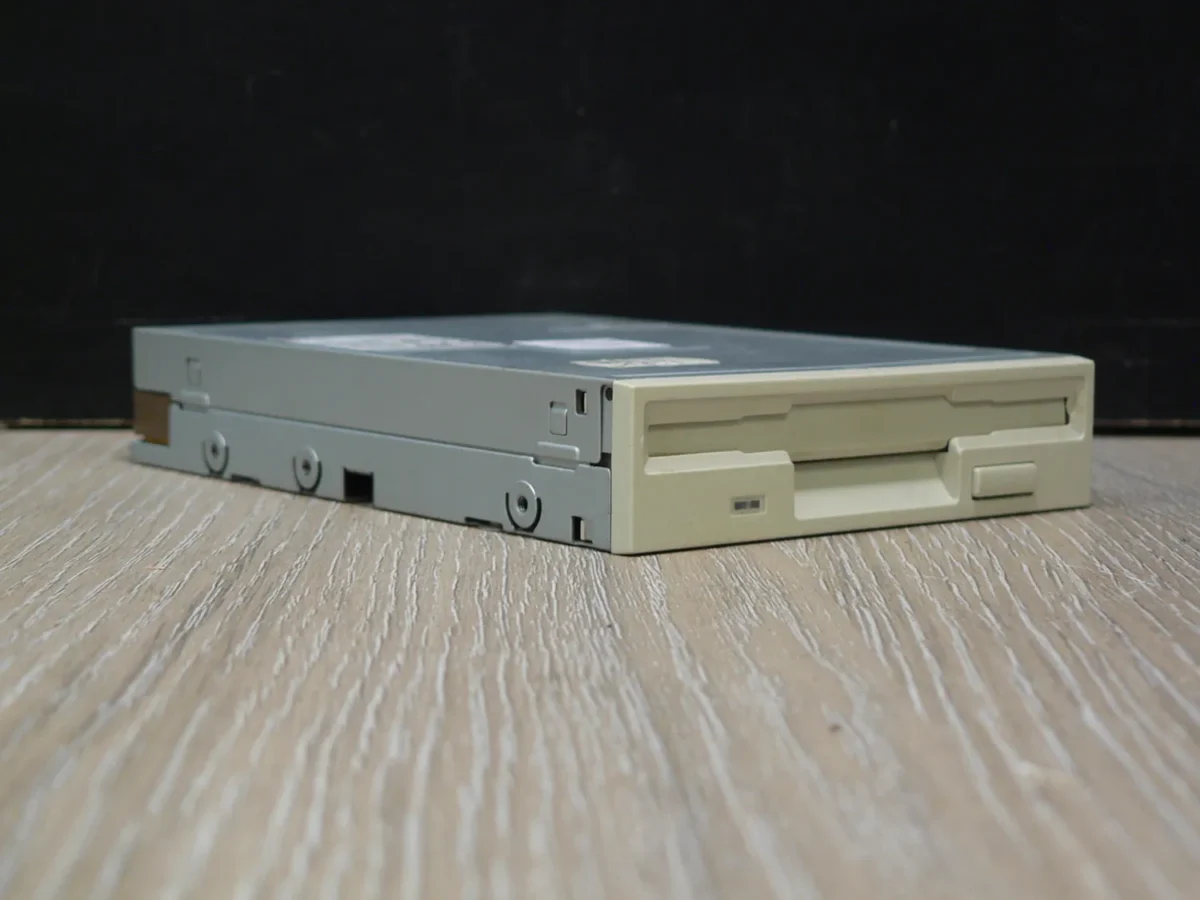 SONY MPF920-E 3,5" 1,44MB Floppy Meghajtó - Image 1