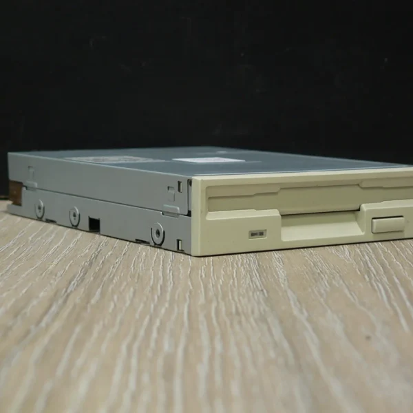 SONY MPF920 3,5" 1,44MB Floppy Meghajtó