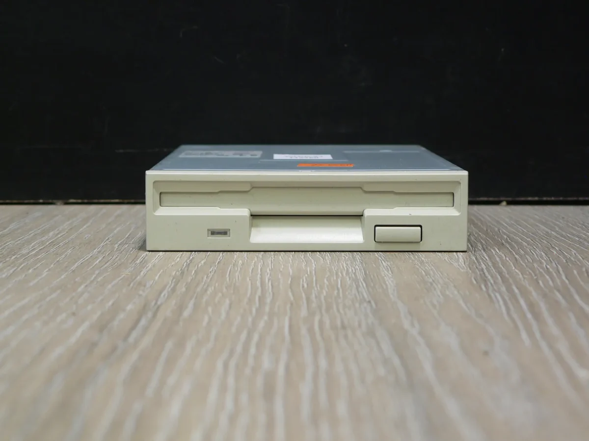 SONY MPF920 3,5" 1,44MB Floppy Meghajtó - Image 2